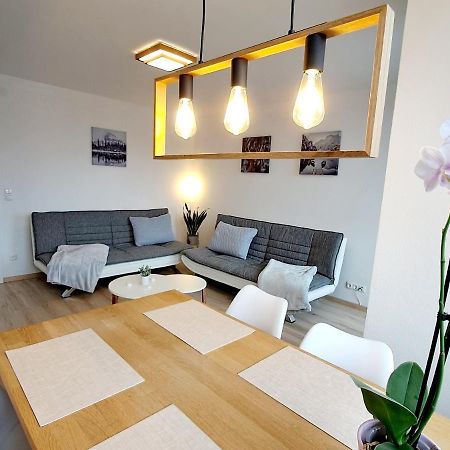 Schmidis Ferienwohnung ซอนโทเฟิน ภายนอก รูปภาพ